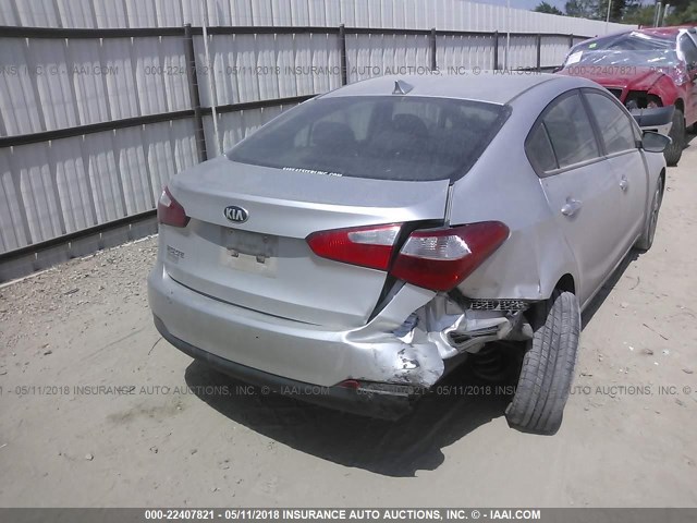 KNAFX4A6XE5210418 - 2014 KIA FORTE LX SILVER photo 6