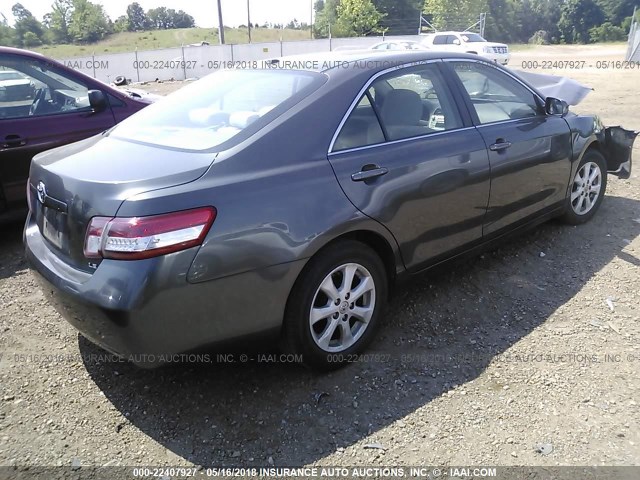 4T4BF3EK3AR042970 - 2010 TOYOTA CAMRY SE/LE/XLE GRAY photo 4