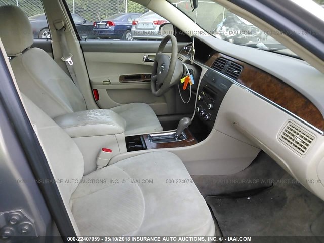 2G4WC552161153939 - 2006 BUICK LACROSSE CX Champagne photo 5