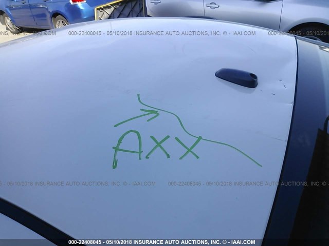 1G1ZE5E74BF329661 - 2011 CHEVROLET MALIBU LTZ 白色 照片 6