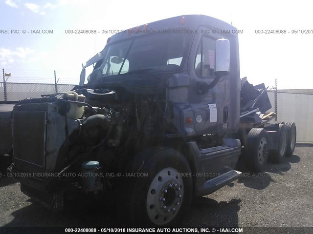 1FUJGLDRX8LAA6464 - 2008 FREIGHTLINER CASCADIA 125  GRAY photo 2