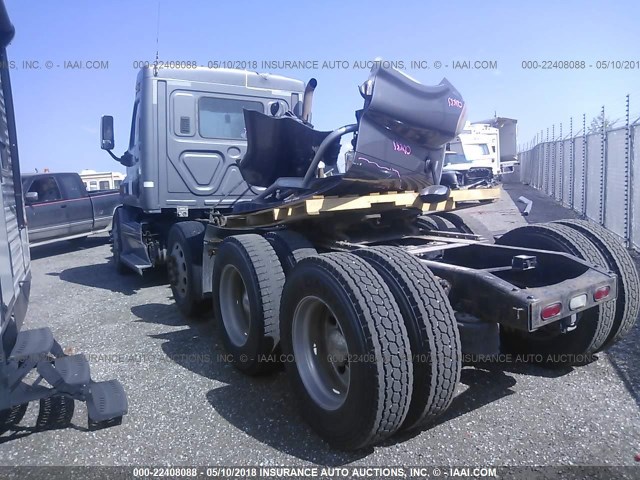1FUJGLDRX8LAA6464 - 2008 FREIGHTLINER CASCADIA 125  GRAY photo 3