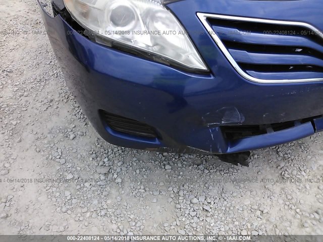 4T1BK3EK4BU610442 - 2011 TOYOTA CAMRY SE/LE/XLE BLUE photo 6