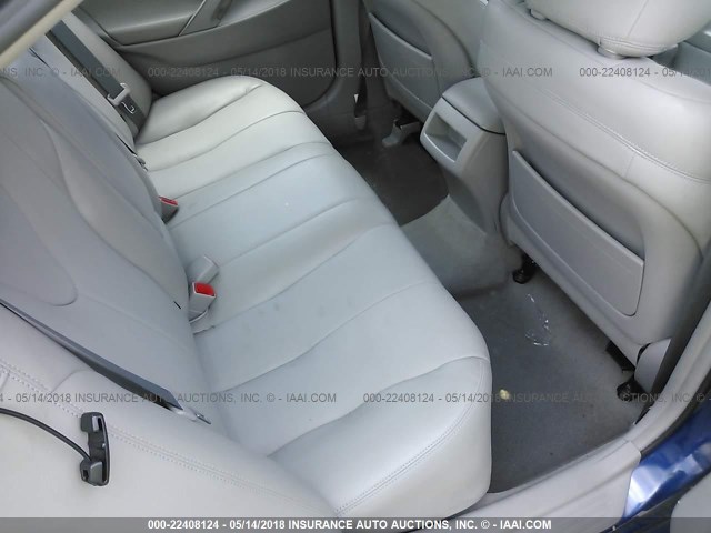 4T1BK3EK4BU610442 - 2011 TOYOTA CAMRY SE/LE/XLE BLUE photo 8