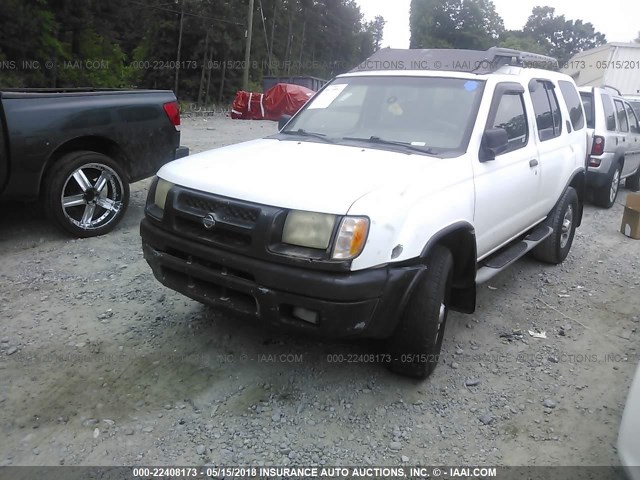 5N1ED28T3YC578457 - 2000 NISSAN XTERRA XE/SE WHITE photo 2