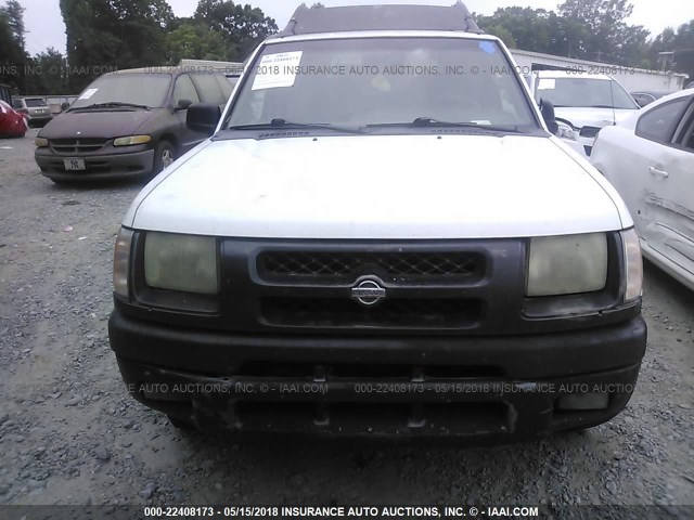 5N1ED28T3YC578457 - 2000 NISSAN XTERRA XE/SE WHITE photo 6