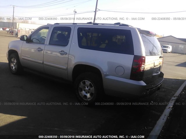 3GNFK16357G131658 - 2007 CHEVROLET SUBURBAN K1500 SILVER photo 3