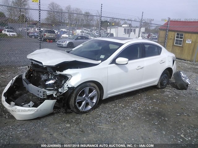 19VDE1F30EE011596 - 2014 ACURA ILX 20 WHITE photo 2