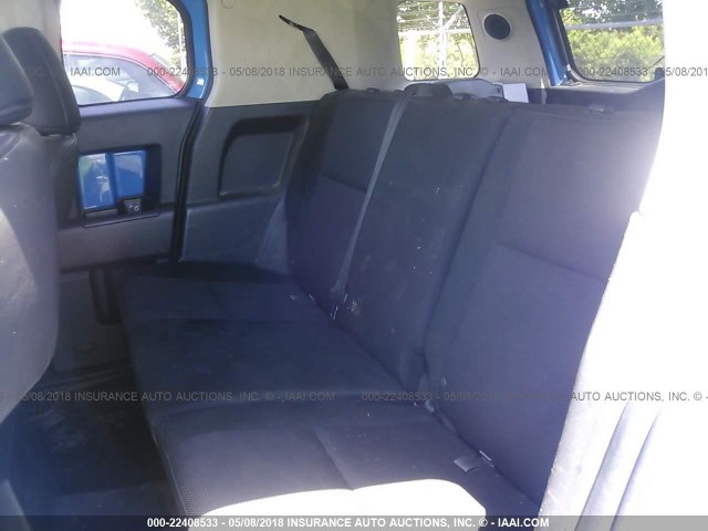 JTEBU11F670075300 - 2007 TOYOTA FJ CRUISER BLUE photo 8