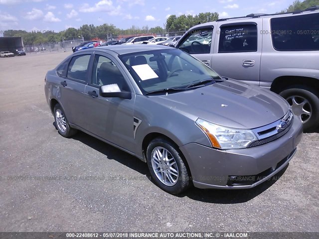 1FAHP35N28W223451 - 2008 FORD FOCUS SE/SEL/SES GRAY photo 1