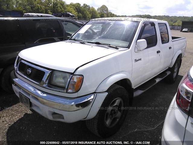 1N6ED27T4YC316322 - 2000 NISSAN FRONTIER CREW CAB XE/CREW CAB SE WHITE photo 2