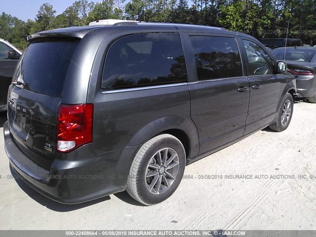 2C4RDGCG0HR858535 - 2017 DODGE GRAND CARAVAN SXT GRAY photo 4