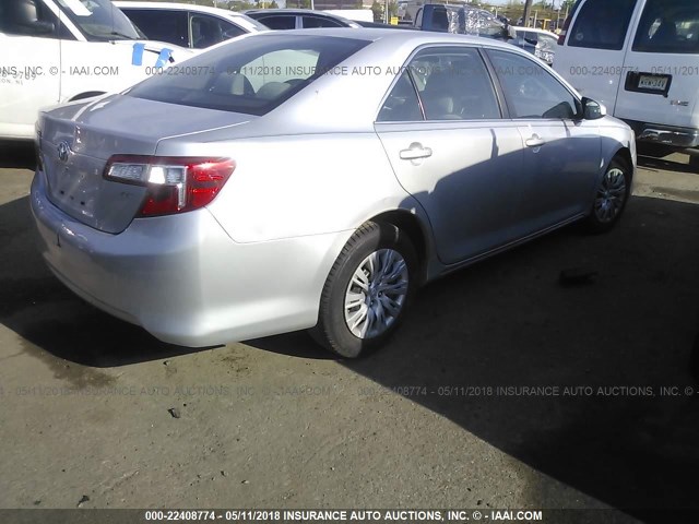 4T4BF1FK8CR269464 - 2012 TOYOTA CAMRY SE/LE/XLE SILVER photo 4