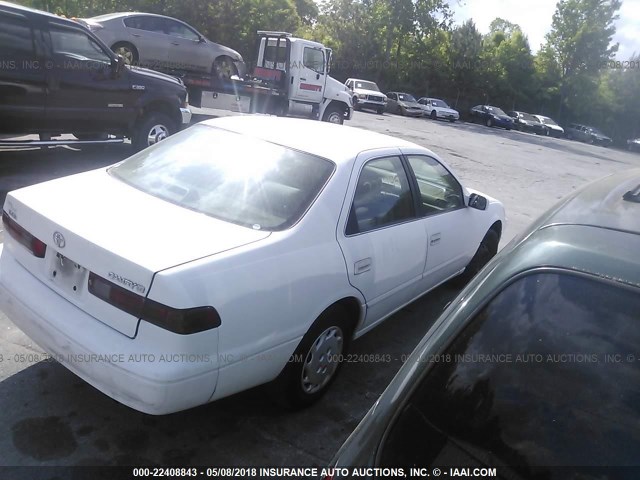 4T1BG28K5WU291968 - 1998 TOYOTA CAMRY CE/LE/XLE 白色 照片 4