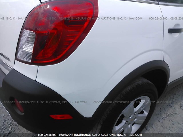 3GNAL2EK6DS618785 - 2013 CHEVROLET CAPTIVA LS 白色 照片 6