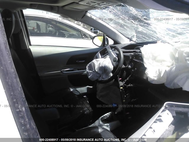 JTDKDTB33C1020506 - 2012 TOYOTA PRIUS C WHITE photo 5