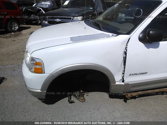 1FMZU74W15UA66619 - 2005 FORD EXPLORER EDDIE BAUER WHITE photo 6