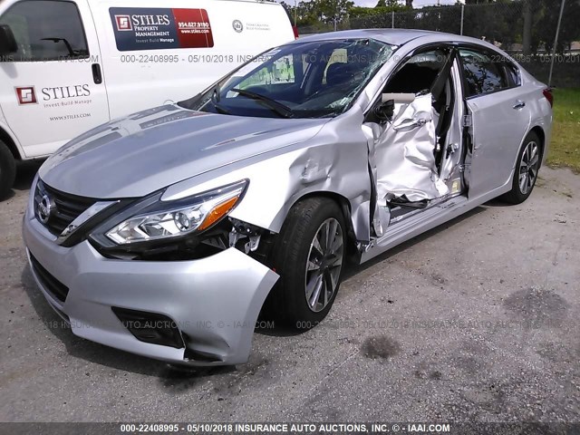 1N4AL3AP3HC159328 - 2017 NISSAN ALTIMA 2.5/S/SV/SL/SR SILVER photo 2