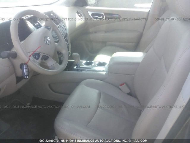 5N1AR2MNXEC630895 - 2014 NISSAN PATHFINDER S/SV/SL/PLATINUM 金色 照片 5