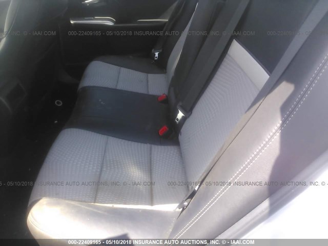 4T1BF1FK3EU406551 - 2014 TOYOTA CAMRY L/SE/LE/XLE 银色 照片 8
