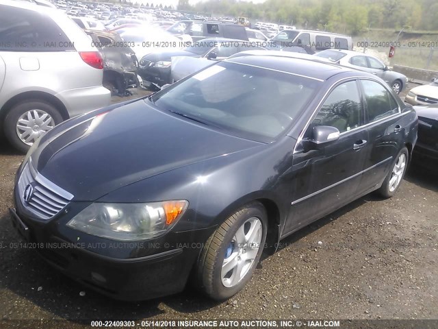 JH4KB16515C020905 - 2005 ACURA RL BLACK photo 2