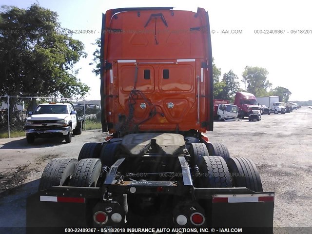 1FUJGLDR3BSAZ2685 - 2011 FREIGHTLINER CASCADIA 125  ORANGE photo 8