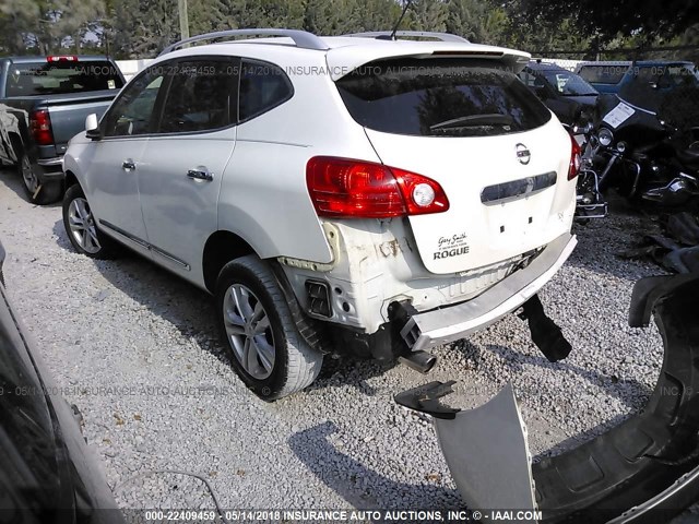 JN8AS5MT4DW530706 - 2013 NISSAN ROGUE S/SV WHITE photo 3