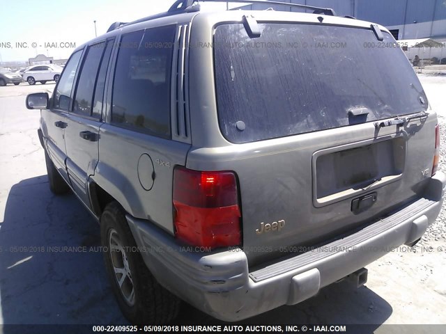1J4GZ78Y3TC399667 - 1996 JEEP GRAND CHEROKEE LIMITED GOLD photo 3