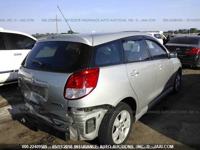2T1KR32E83C065729 - 2003 TOYOTA COROLLA MATRIX XR SILVER photo 4
