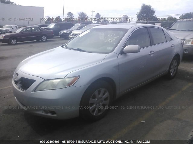 4T1BE46K09U893766 - 2009 TOYOTA CAMRY SE/LE/XLE ვერცხლისფერი ფოტო 2