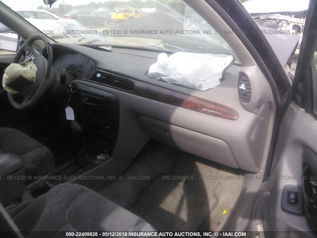 1G1NE52J616145755 - 2001 CHEVROLET MALIBU LS შავი ფოტო 5