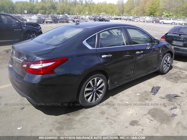 1N4AL3AP9HC192298 - 2017 NISSAN ALTIMA 2.5/S/SV/SL/SR BLUE photo 4