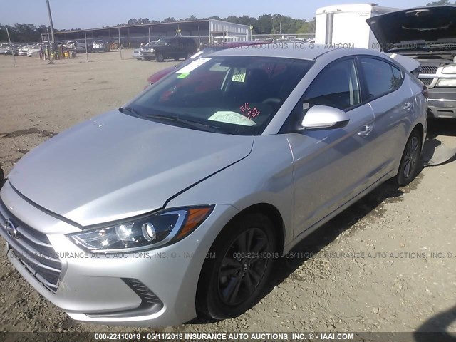 5NPD84LF1JH247128 - 2018 HYUNDAI ELANTRA SEL/VALUE/LIMITED SILVER photo 2