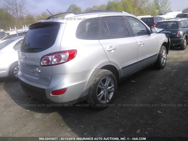 5XYZHDAG6BG062664 - 2011 HYUNDAI SANTA FE SE SILVER photo 4