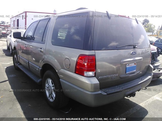 1FMRU15W13LC45838 - 2003 FORD EXPEDITION XLT BROWN photo 3