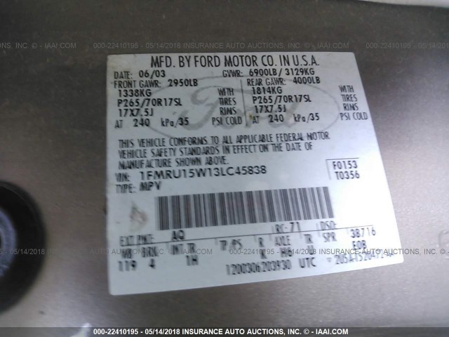 1FMRU15W13LC45838 - 2003 FORD EXPEDITION XLT ყავისფერი ფოტო 9