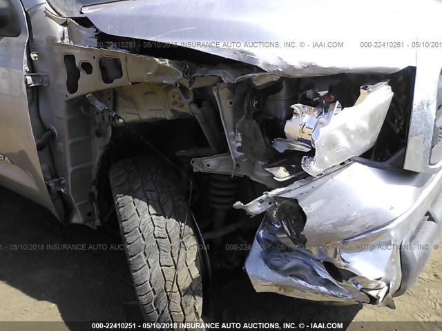 5TFUY5F13BX205328 - 2011 TOYOTA TUNDRA DOUBLE CAB SR5 SILVER photo 6