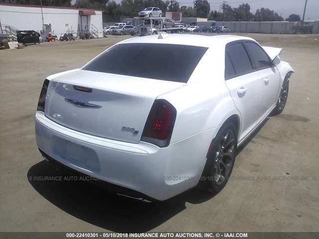 2C3CCABG9GH269404 - 2016 CHRYSLER 300 S WHITE photo 4