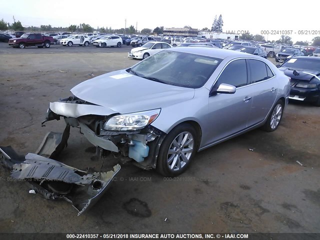 1G11E5SA7GF156562 - 2016 CHEVROLET MALIBU LIMITED LTZ SILVER photo 2