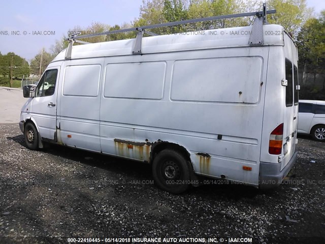 WD2YD341525337344 - 2002 FREIGHTLINER Sprinter 2500 WHITE photo 3