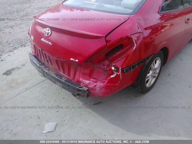 4T1CE30P24U837047 - 2004 TOYOTA CAMRY SOLARA SE/SLE RED photo 6