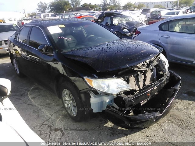 4T1BF1FK2EU796364 - 2014 TOYOTA CAMRY L/SE/LE/XLE 黑色 照片 1