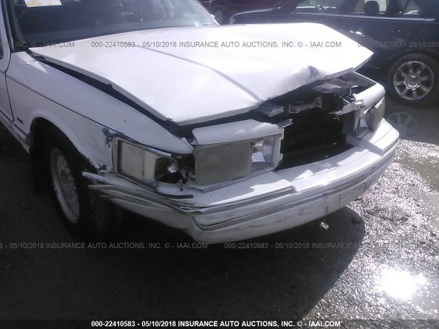 1LNLM81WXRY751703 - 1994 LINCOLN TOWN CAR EXECUTIVE WHITE photo 6