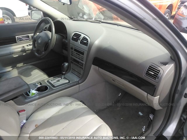 1LNHM86S24Y634282 - 2004 LINCOLN LS 金色 照片 5