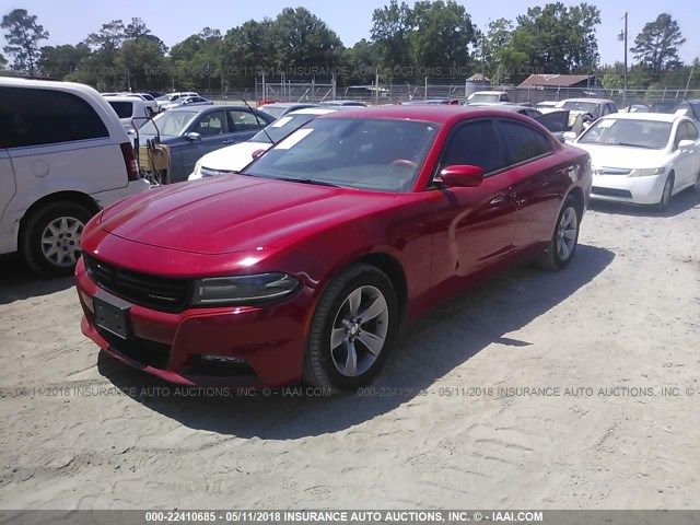 2C3CDXHG6GH214674 - 2016 DODGE CHARGER SXT RED photo 2