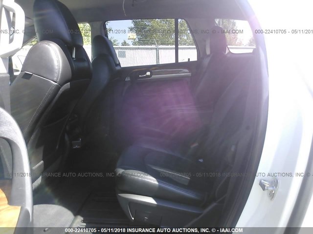 5GAKRBED7BJ383097 - 2011 BUICK ENCLAVE CXL 白色 照片 8