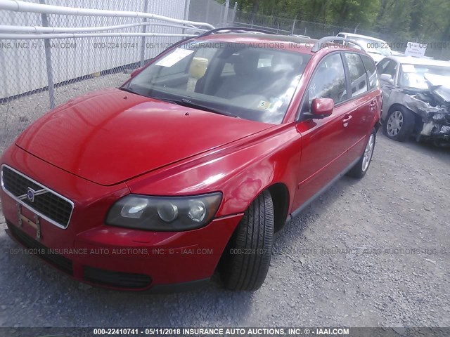 YV1MW382562168862 - 2006 VOLVO V50 2.4I RED photo 2