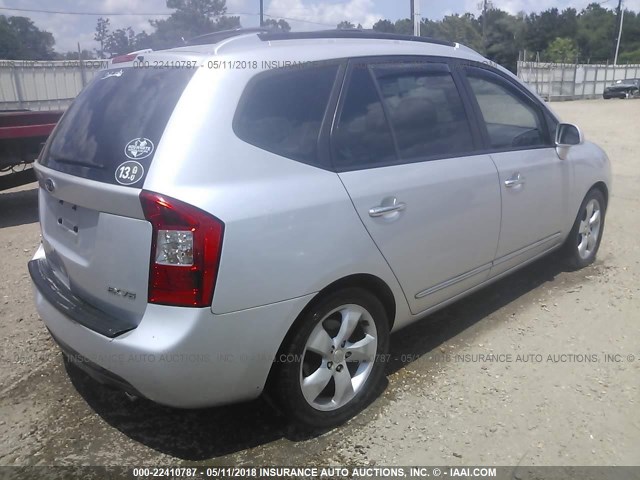 KNAFG526277103973 - 2007 KIA RONDO LX/EX SILVER photo 4