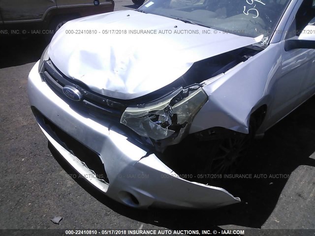 1FAHP3GN6AW208888 - 2010 FORD FOCUS SES SILVER photo 6