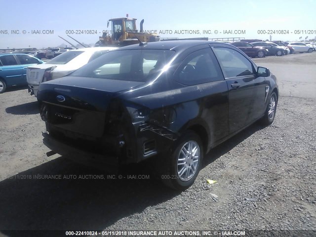 1FAHP33N78W143128 - 2008 FORD FOCUS SE/SEL/SES BLACK photo 4